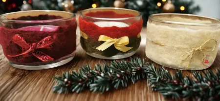 Karácsonyi díszek - mécsesek nemezelt kabátkában_eredmény